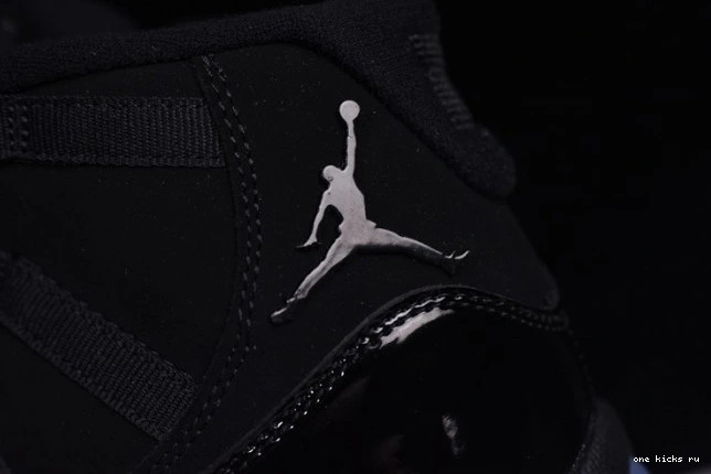 Rep Onekick Jordan black and 11 Gown Air Cap 378037-005 0801